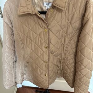 Crown & Ivy Women's Beige Quilted Barn Jacket